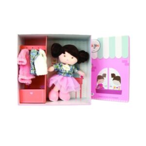 MON PREMIER DRESSING MI PRIMER VESTUARIO EMILIE Y SU ROPA