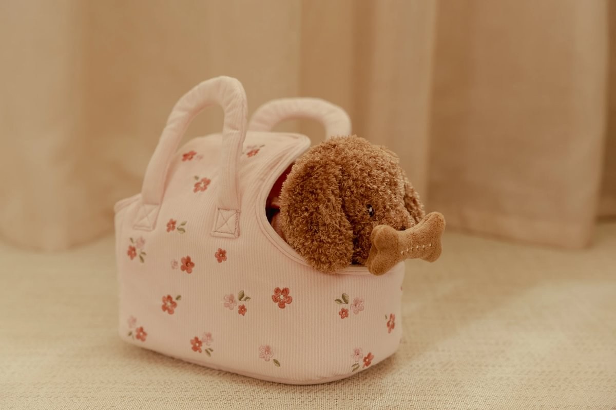 PERRITO PELUCHE JACKIE CON BOLSA LITTLE DUTCH - Imagen 4